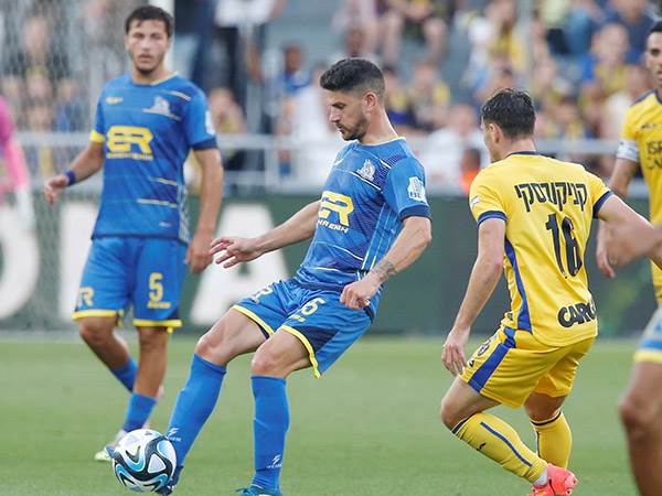 אך ריינה רשמה מתפרצות מסוכנות (אלן שיבר)