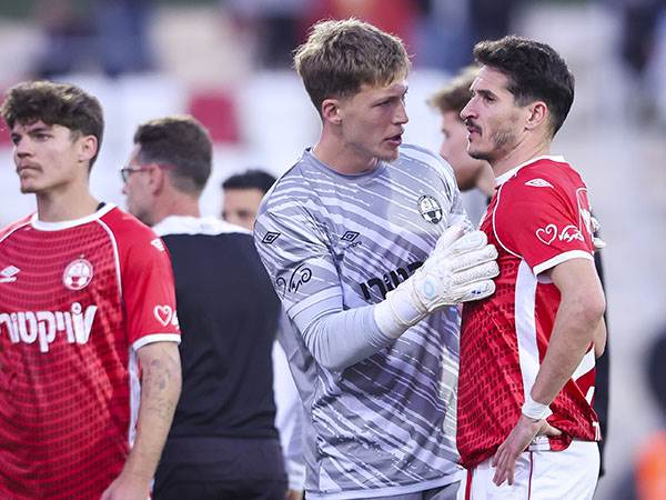 לופז. יש גם משחקים כאלה (מאור אלקסלסי)