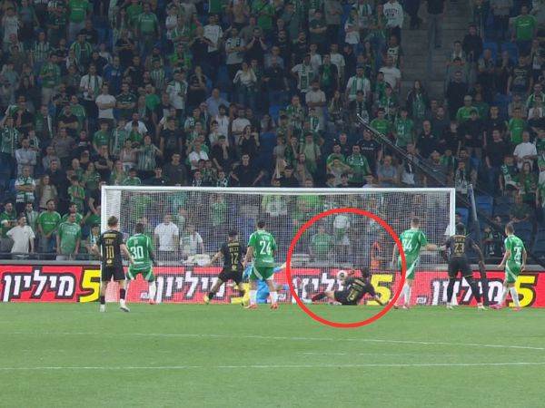 הנגיעה של מזרחי