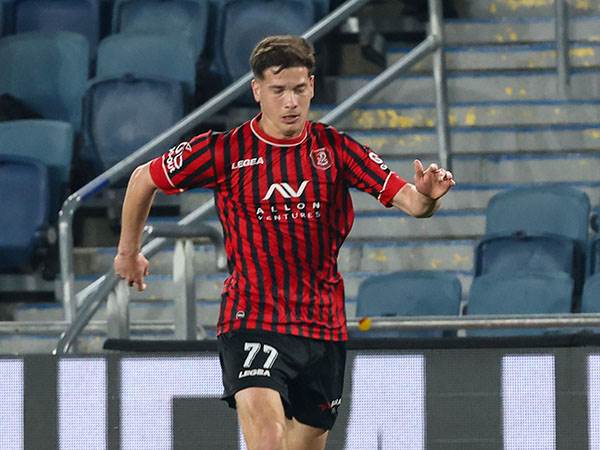 אלמגור. לא אמור לעזוב את הפועל ירושלים (דני מרון)