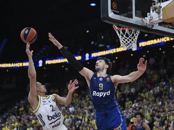 (Photo by Halil Sagirkaya/Anadolu via Getty Images)