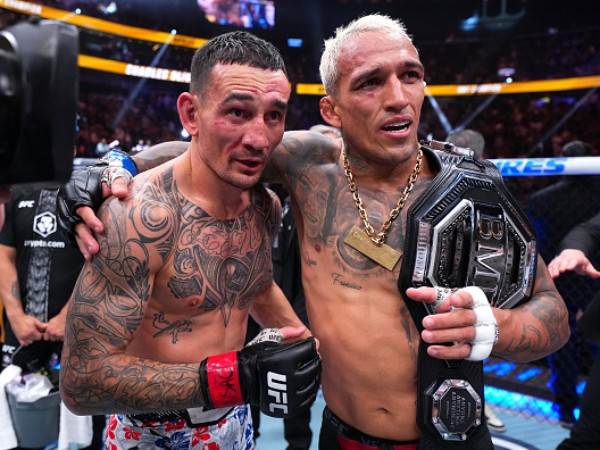 "זה הכל?". אוליביירה והולוואי (GETTY)