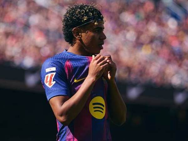 לאמין ימאל. פליק לא מתרגש, בספרד כן (GETTY)