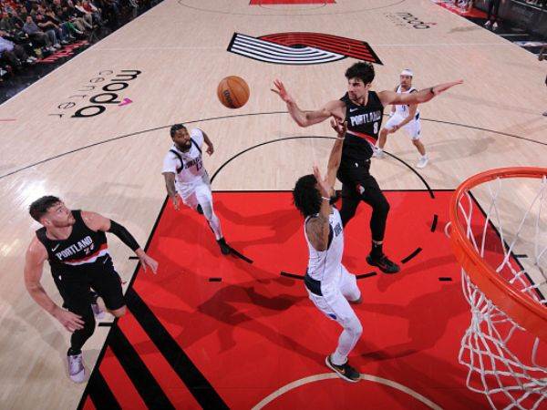 Cameron Browne/NBAE via Getty Images