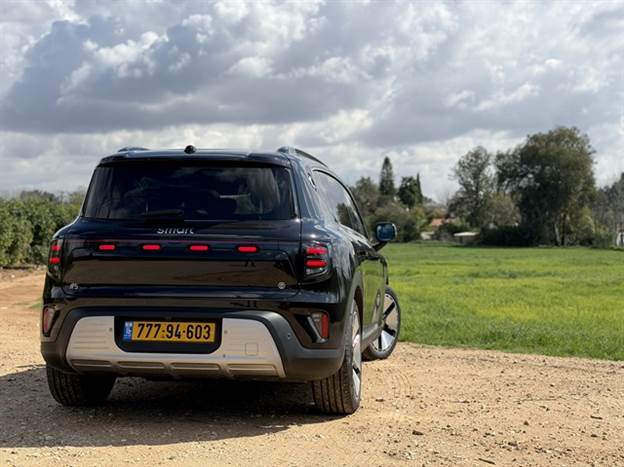 הנוחות טובה, אבל לא מצטיינת. בידוד הרעשים טוב וגם התנהגות הכביש