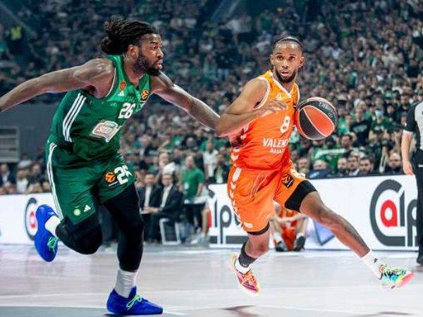 Panagiotis Moschandreou/Euroleague Basketball via Getty Images