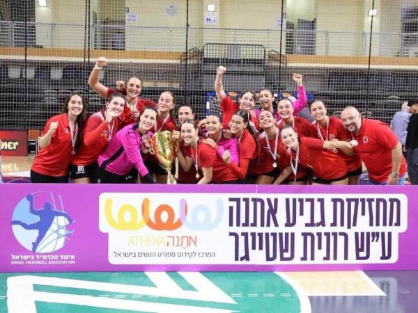 (הדר ואן קולא, איגוד הכדוירד)