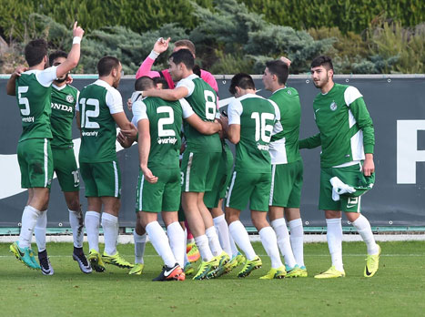 הירוקים בדרך הבטוחה לאליפות (האתר הרשמי של מכבי חיפה)