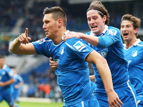 זולה ורודי עולים מדרגה (gettyimages)