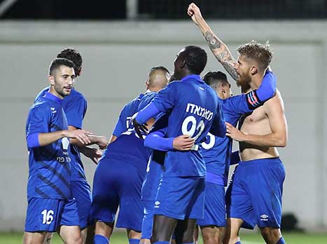 שעריים חוגגת. ניצחון נדיר העונה (אלן שיבר)