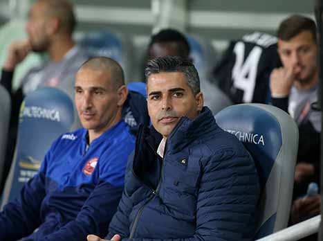 הפסד ליגה חמישי ברצף לסילבס (יוסי שקל)