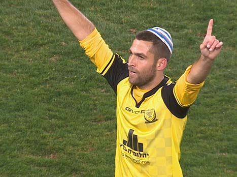 שכטר. לא קיבל צהוב בצדק (אלן שיבר)