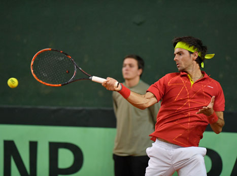 נכנס לקצב במערכה השניה. אליאס (אלכס גולדנשטיין איגוד הטניס)