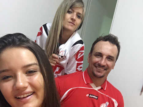 היום משפחת סימיוני הפכה לאוהדת מספר 1 של ב"ש