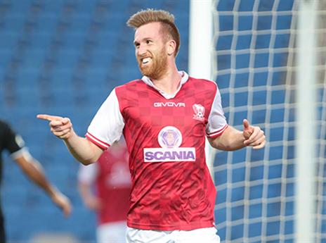 בספק למכבי ת"א (אלן שיבר)