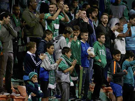 חיכו 23 משחקים כדי לראות ניצחון מול הפועל י-ם. אוהדי כפ"ס (אלן שיבר)