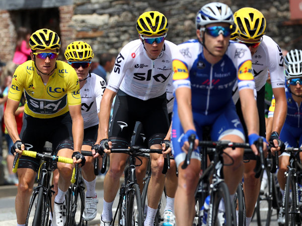 פרום ליד תומאס. התחלפו במקומות (getty)