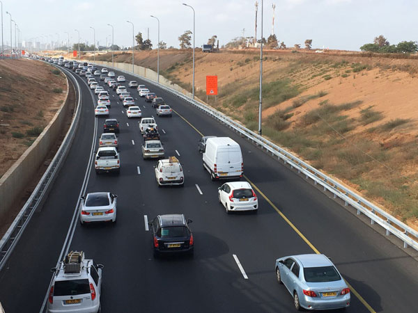 עומסים כבדים לפני פתיחת המשחק