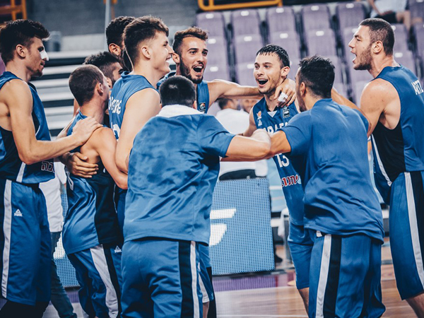 חגיגה בכחול ולבן (FIBA)