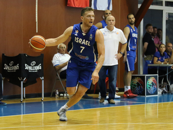 מקל. יש עוד מקום לשיפור (אלינה דיאנה קוז'קרו, איגוד הכדורסל)