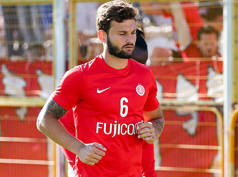 ממשיך להתאמן כרגיל. גוטליב