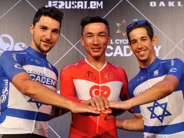 סייקלינג אקדמי מציגה את הרכש האחרון שלה, אמט אורקן