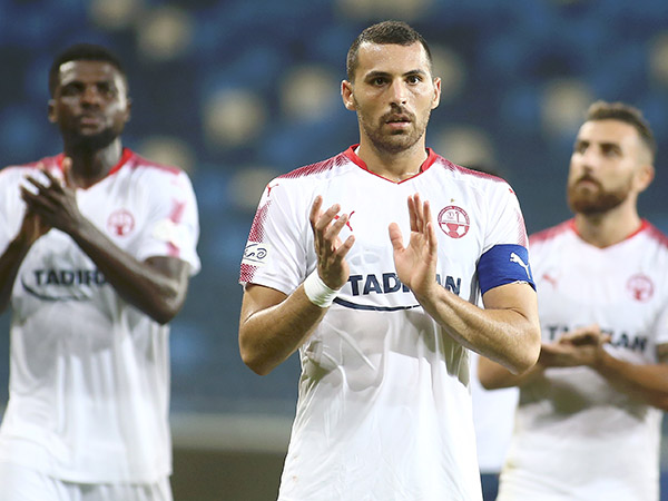 רחוקים משיאם (אלן שיבר)