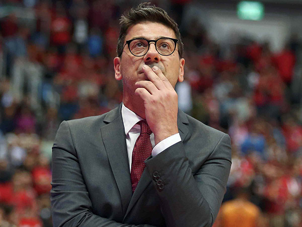 קציקאריס. ראוי לקרדיט (אלן שיבר)