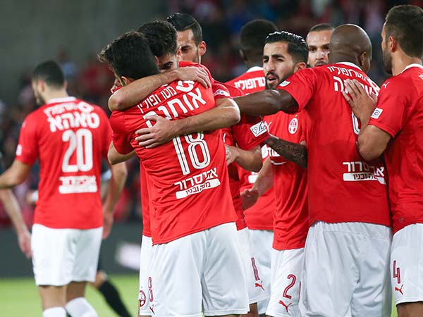 ניצחון שישי בשבעת המשחקים האחרונים, ב