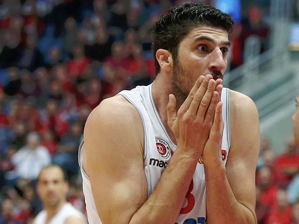 י-ם כמעט שמטה את המשחק (מנהלת הליגה)