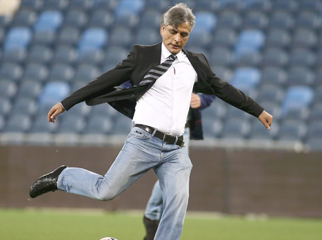 חזר למועדון נעוריו. אוחנה (אלן שיבר)