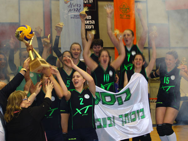 חיפה תניף גביע נוסף? (איגוד הכדורעף)