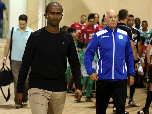 דגו בכפר סבא: "מקווה שתעלה" (אלן שיבר)