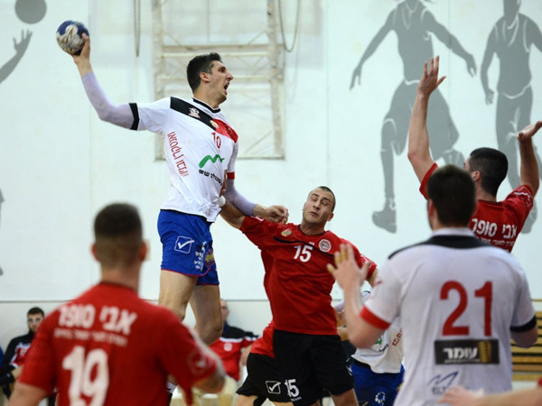 עוד ניצחון להפועל ראשל"צ (גבי אלאלוף, הפועל ראשל"צ)