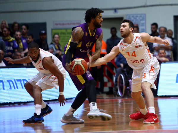 רייס. דו ספרתי כבר ברבע הראשון (מנהלת)