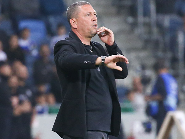 האדומים מתמרקים לקראת חצי הגמר (יוסי שקל)