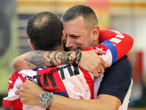 מימון. שרד סדרה קשה ביותר (הדר ואן קולא, איגוד הכדוריד)