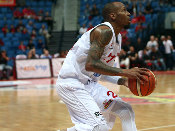 טרנס קינזי. ירושלים פיצתה על ההפסד לגלבוע (צילום: מנהלת הליגה)