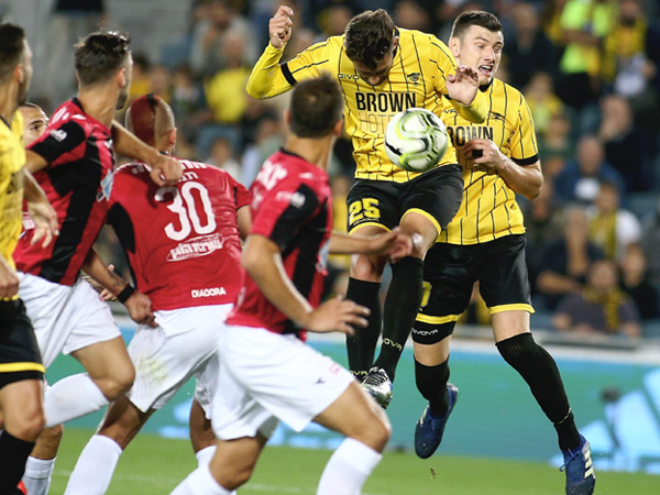 עד שהגיע וארן (אלן שיבר)