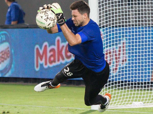 שווה מקום בליגת העל? שטראוס (צילום: עודד קרני)