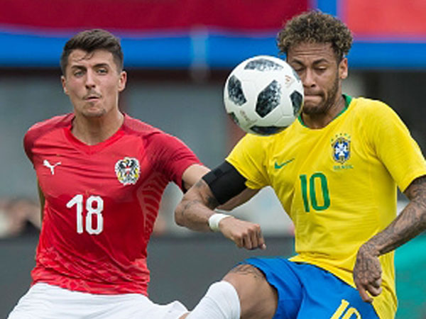 ניימאר. הפציעה מאחוריו (getty)