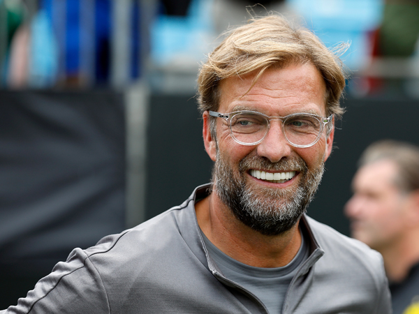 קלופ רוצה לגרום למוריניו לחייך (GETTY)