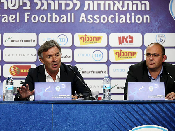 "להרצוג יש את התמיכה שלי" (אלן שיבר)