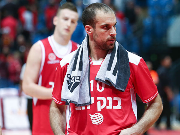 ייפרד מהכדורסל בגיל 34? הלפרין (צילום: דני מרון)