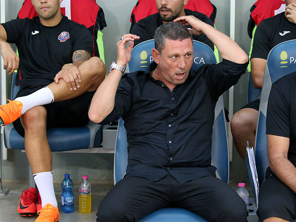 כבר הודיע לאלבז שהוא מוותר עליו. קלינגר (צילום: יוסי שקל)