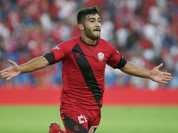 אבו פאני, אחד מבין שלושת הנציגים של מוליכת הטבלה (אלן שיבר)