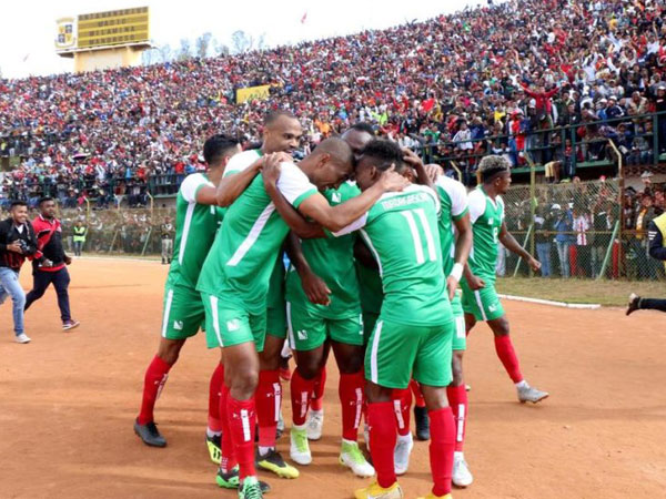 נתראה בקמרון