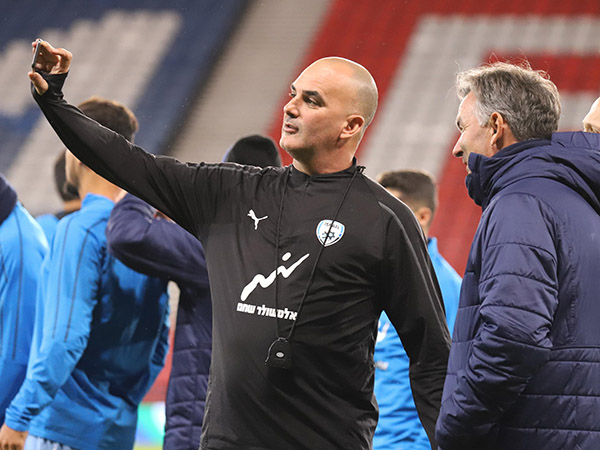 מצב רוח טוב באימון המסכם של הנבחרת (צילום: PayPerLens)