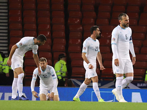 מלבד טוואטחה, חוליית ההגנה איכזבה בגדול (Pay Per Lens)