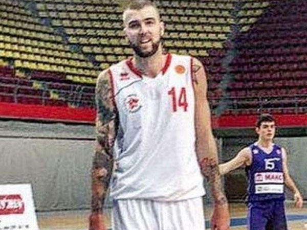 עדיין עושה חיל. קזרנובסקי (אינסטגרם)